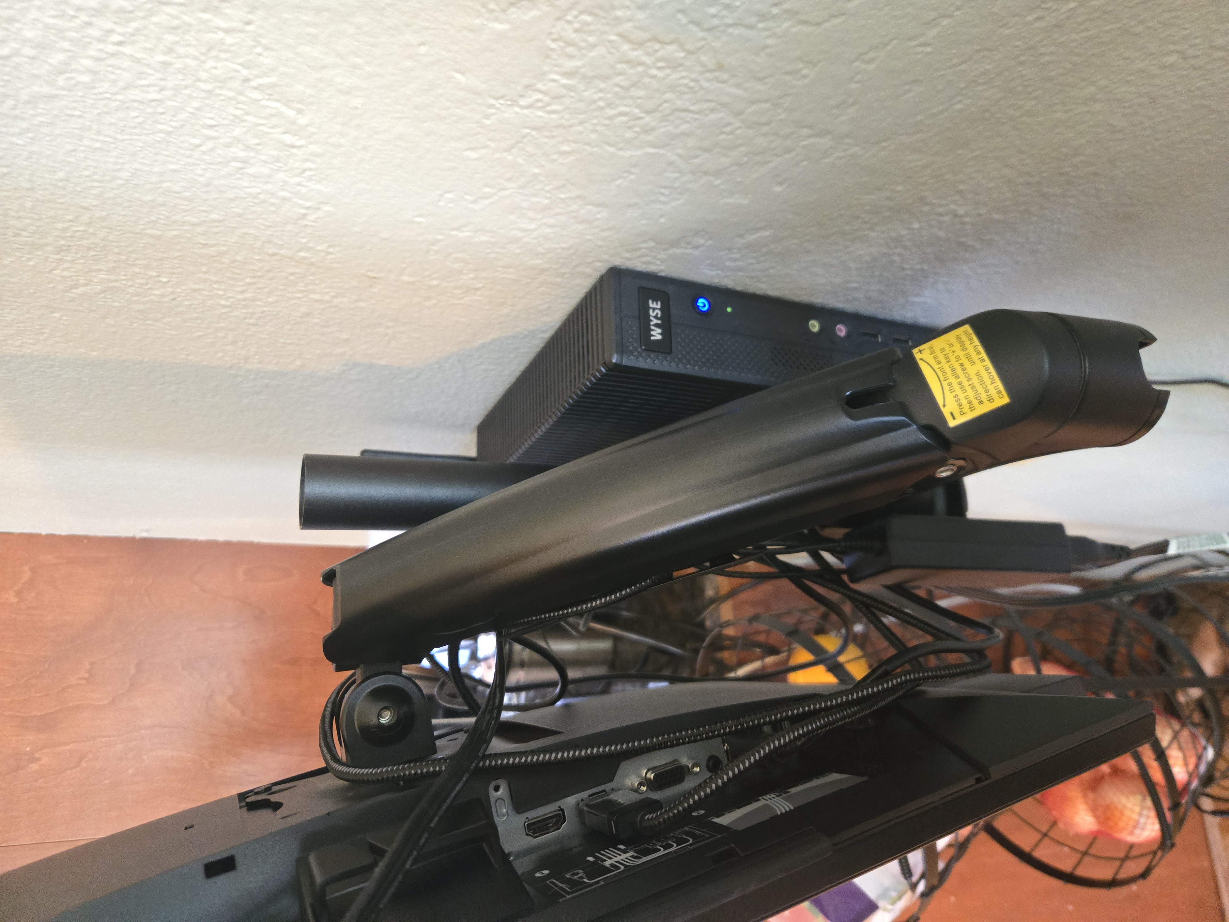 The Wyse foam-taped above the arm, cabling routed through